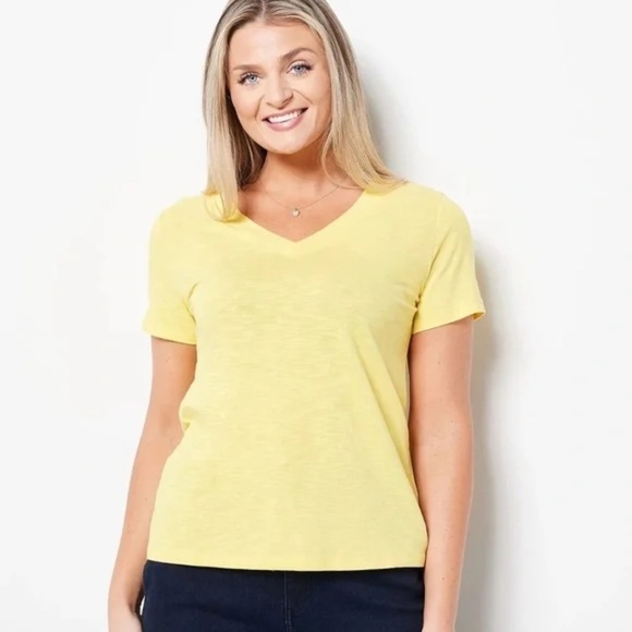 Chicos Tee Shirt Neon Yellow V Neck Stretch Side Slits Short Sleeve, Size M - Picture 1 of 11